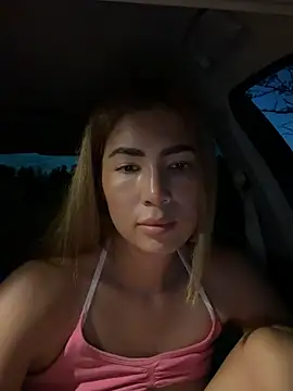 ClaireBree's live cam