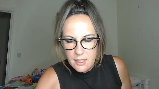 Humiliatrixxxx webcam