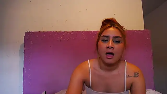 Amara_Diamond_1 webcam