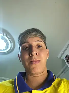 Mikeking14 webcam