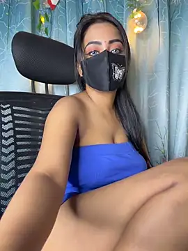 Naughty_Queen49 webcam