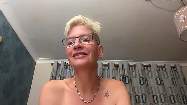JennyHazel1 ⛱ naked cam