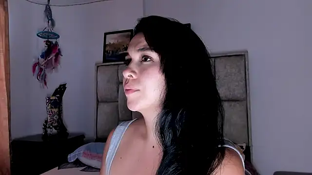 brianaGuzman webcam