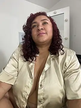 KarlaWild webcam