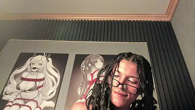 Violett_Salvatore webcam