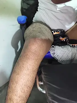 Drakecamsex27 live cam on StripChat