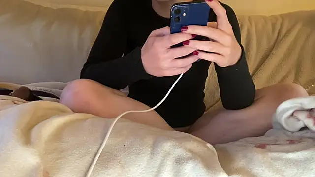 18yoteenvirgin webcam