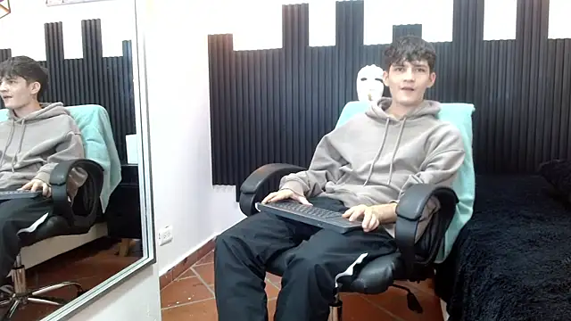 trevor_mob webcam