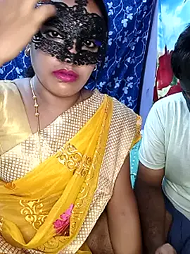ChitChatCouple webcam
