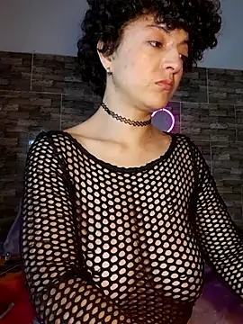 mysterysexx - MysterySexx's free webcam - UK Sex Cams