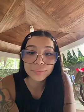 maaddyXXX webcam