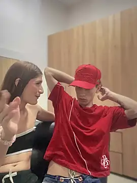 Pride_couple webcam