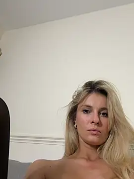DashaDaiz webcam