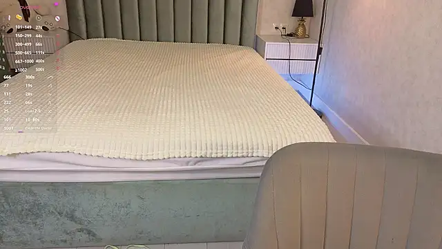 bonnyfloweer (F young) - saliva show with my boobs and nipples
