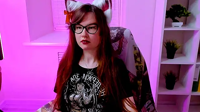 CarolGiggly webcam