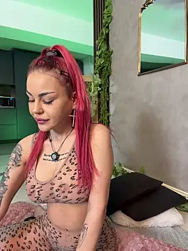 NaomyFlame