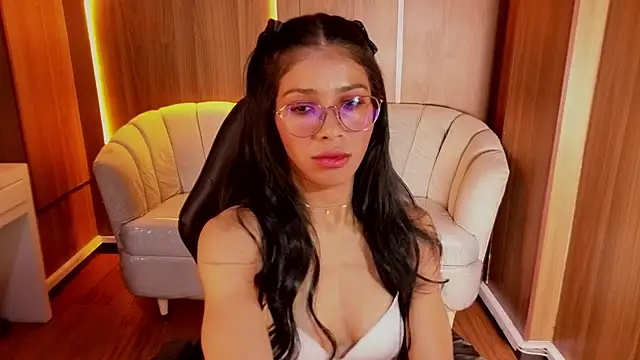 Alina_b_ webcam