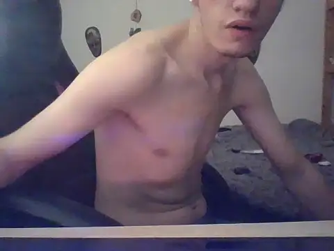 BoyTheKingHUN webcam