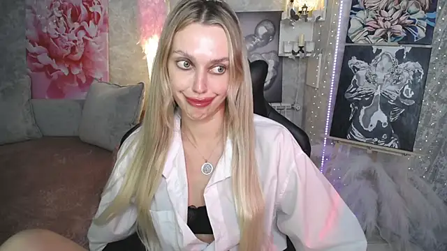 NickyAdamidi webcam