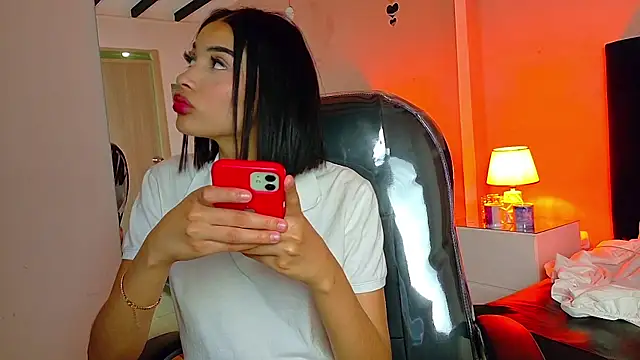 MILA_AND_COTI webcam