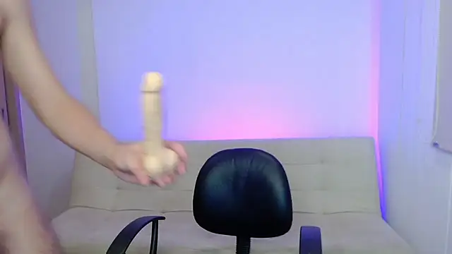 adrian_morelly webcam