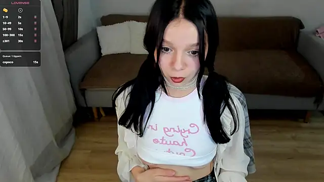 crystal_lilith webcam