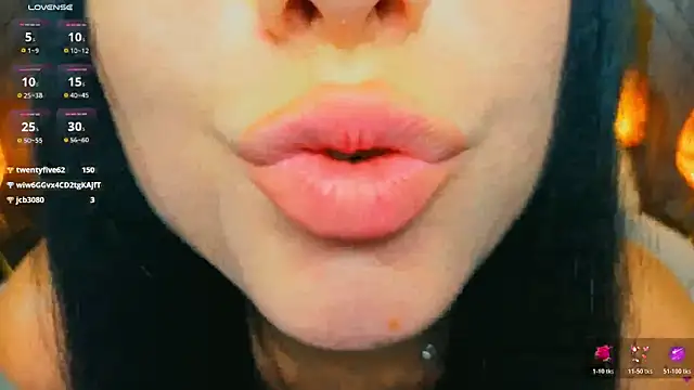 KitnissKiss webcam