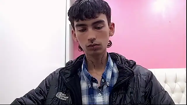 ttimy_x_boy webcam