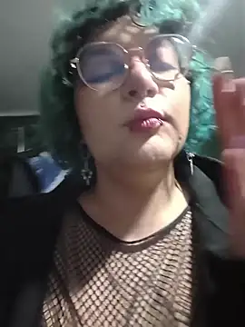 XxGreenGoodxX webcam