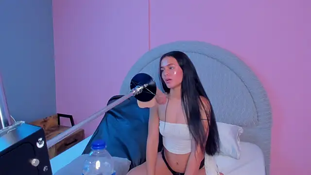 Sara_rhoades webcam