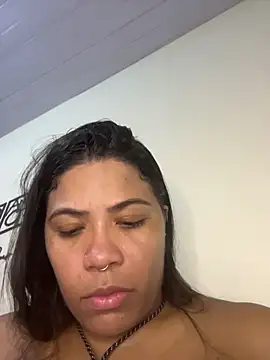 ZahraAmira_ webcam