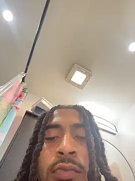Mellyj053 webcam