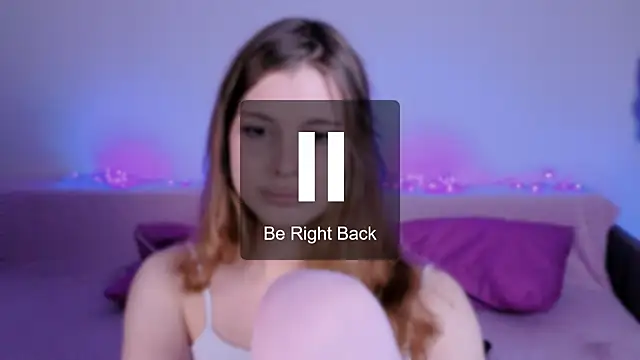 LouiseKane webcam