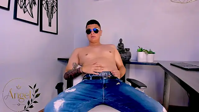 AngelBlue__ webcam