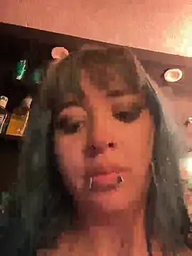 MadeinHell25 webcam