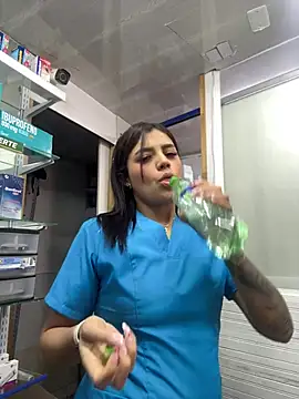 Sweett_Mollyy webcam