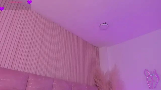 HannaRhodes webcam