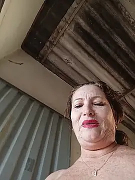 sexy-woman-mature (F mature) - cum explosive