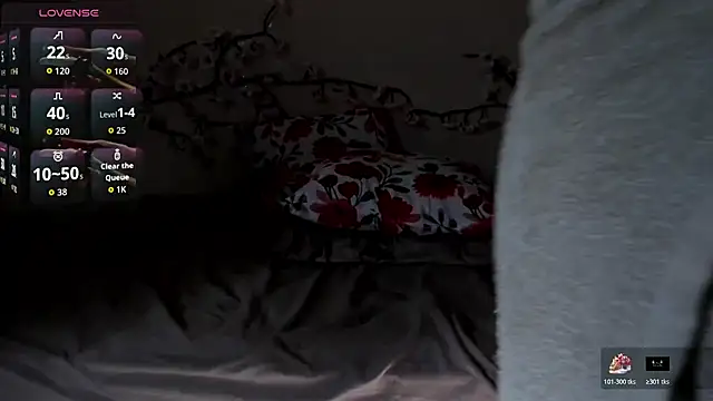zarek_lux webcam