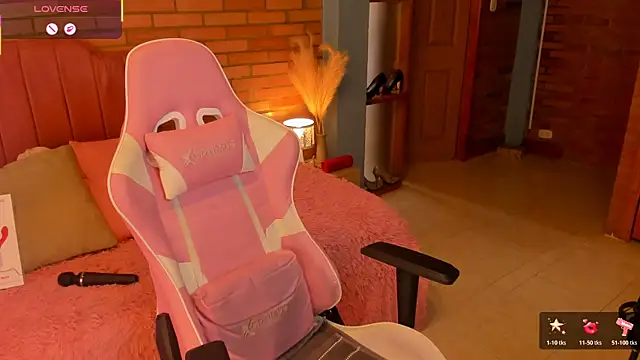 amaia_monet webcam