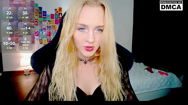 Aliceglass__ webcam