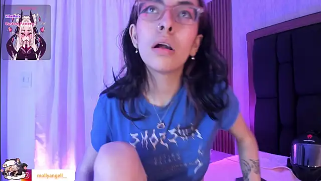 Molly_A webcam