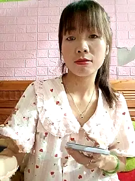 AmyLinee01 webcam