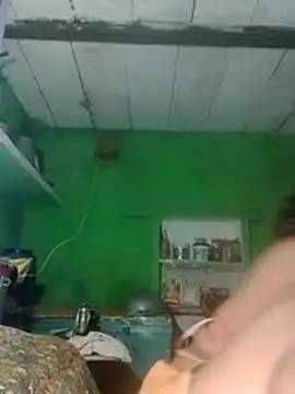 Shivani09900 webcam