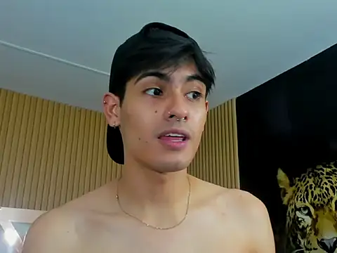 TaylerCruz webcam