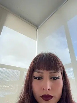 lara_reynolds webcam
