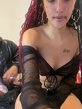 cutebubbles13 webcam