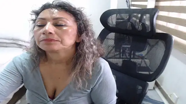 jesy_hot webcam