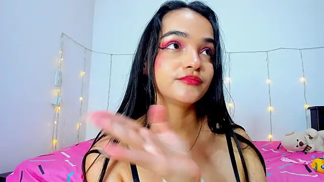 monica_little23 webcam