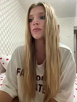 adel_secret webcam